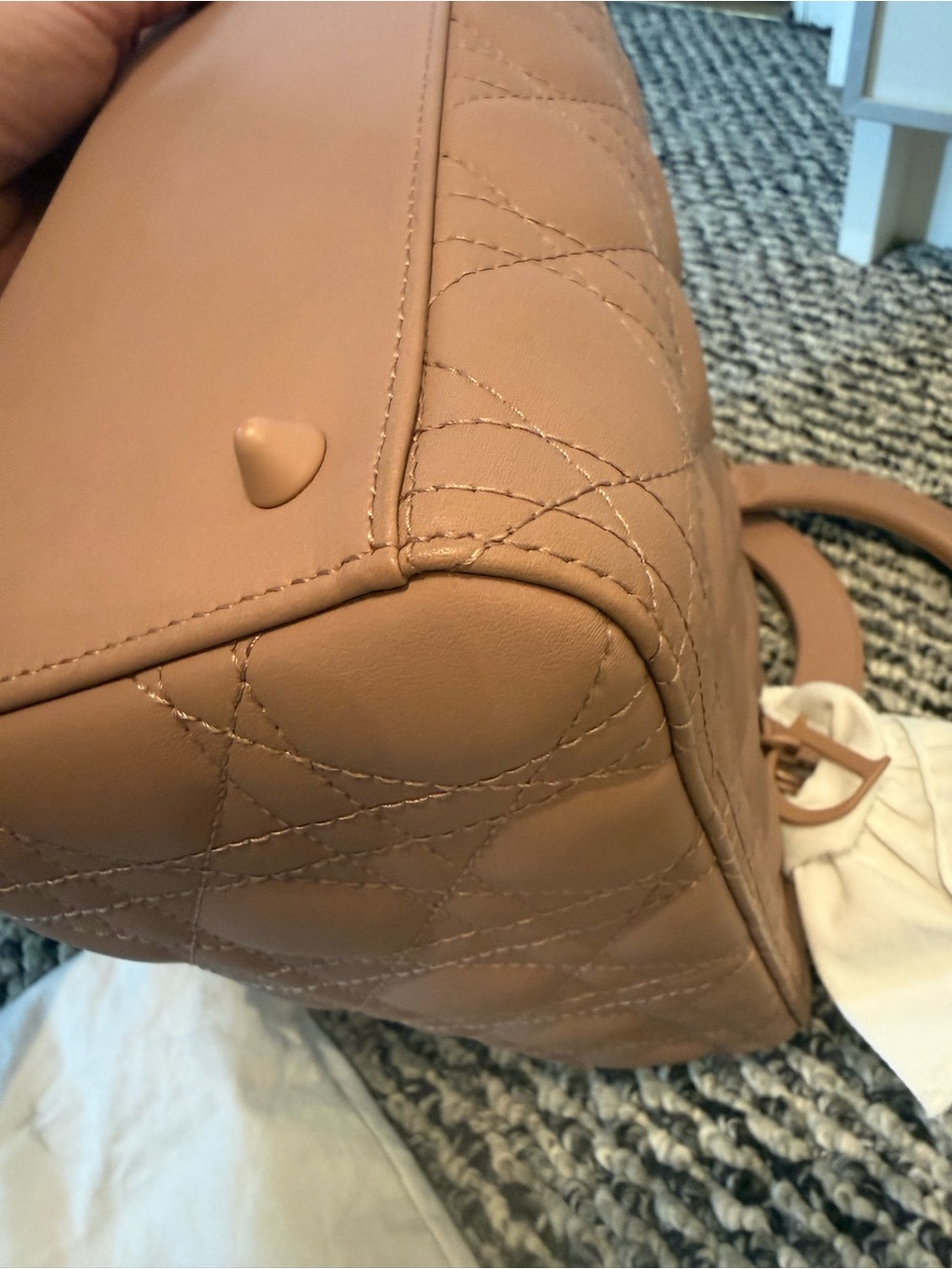 Dior LADY Dior medium ultra matte Cannage quilted calfskin handbag - Picture 10 of 16
